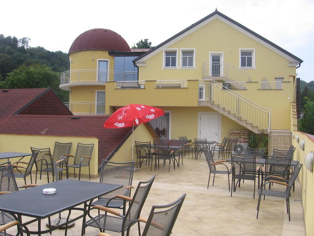 Bizeljsko Gostilna In Prenocisce Kocjan酒店 外观 照片