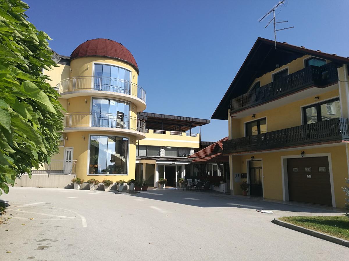Bizeljsko Gostilna In Prenocisce Kocjan酒店 外观 照片